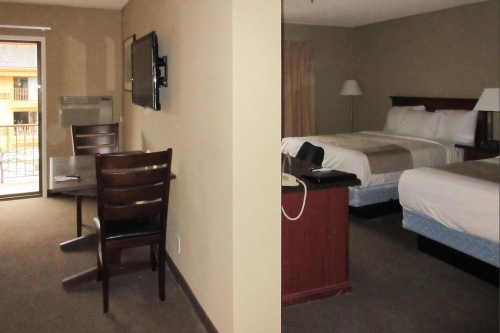 Rodeway Inn & Suites Hwy 217 & 26 W Portland Luaran gambar