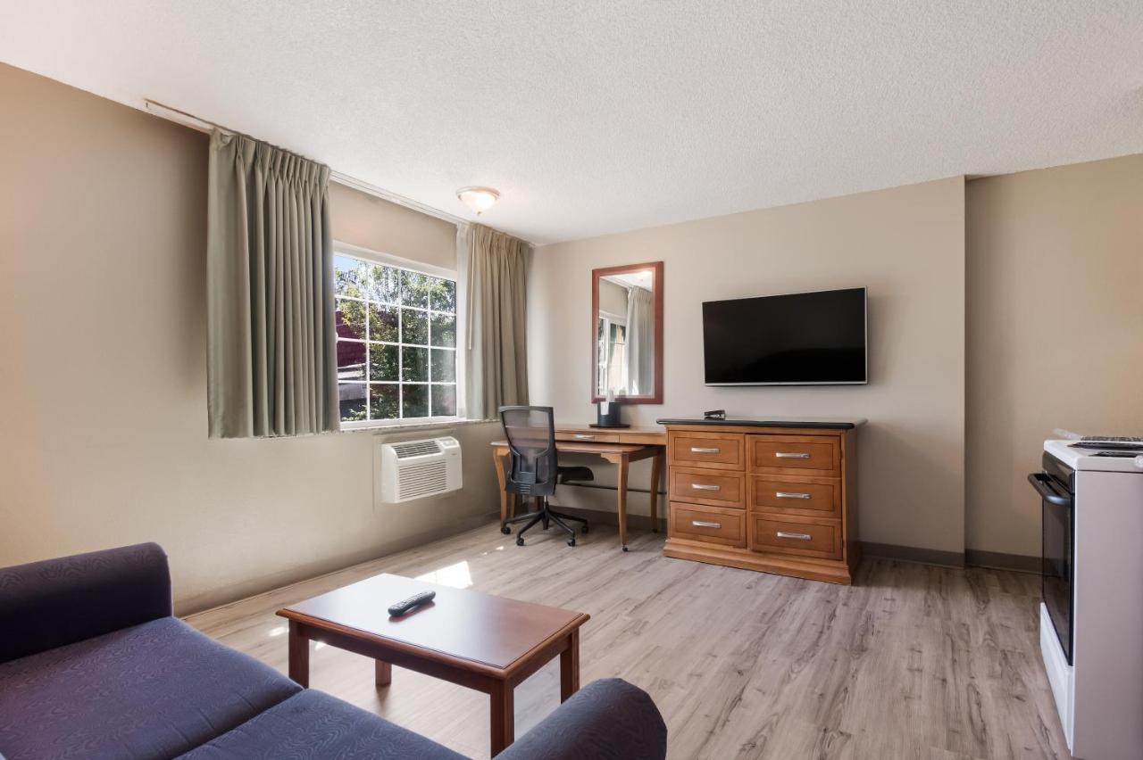 Rodeway Inn & Suites Hwy 217 & 26 W Portland Luaran gambar